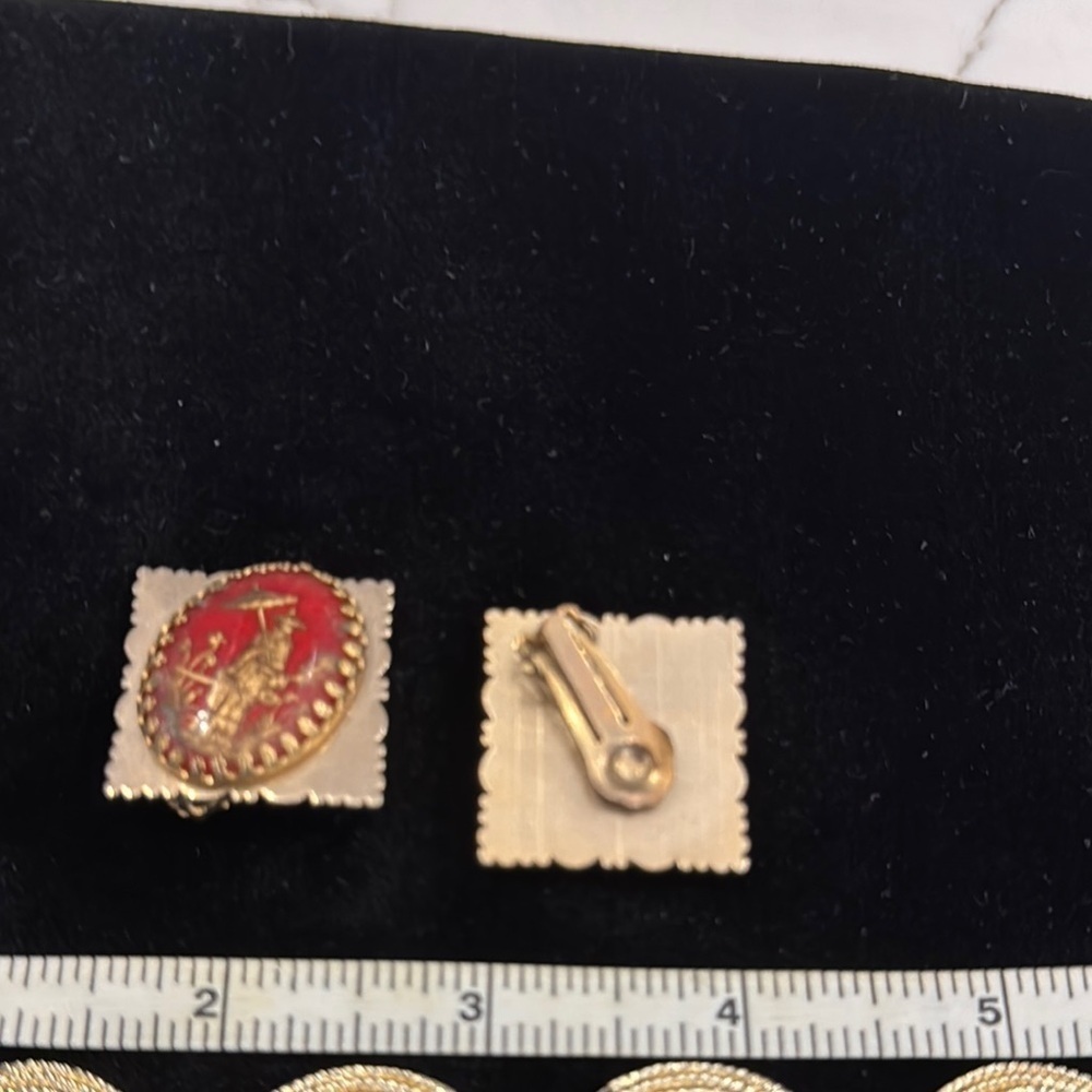 Gold and Red Bracelet and Earring Set - Picture 4 of 4